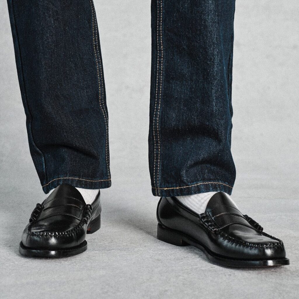 G.H. Bass Larson Weejuns Loafers – Classic leather loafers for men, ideal for smart casual outfits and modern prep aesthetics.